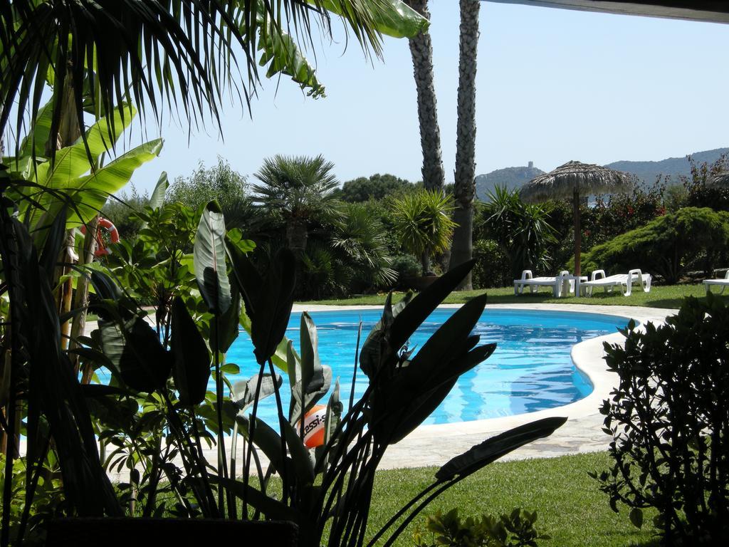 Residence Le Bouganville Villasimius Esterno foto